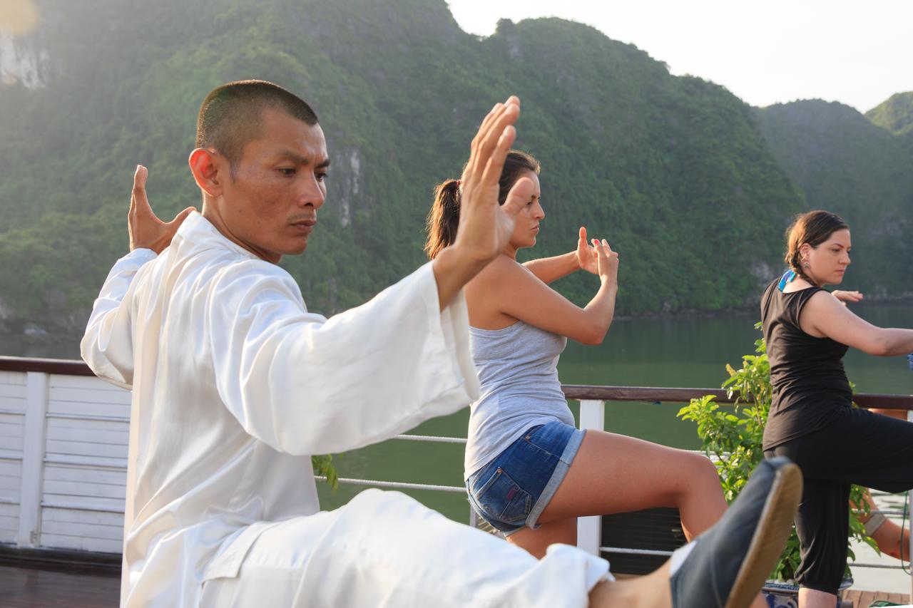 Garden Bay Legend Cruise Hotel Hạ Long Ngoại thất bức ảnh