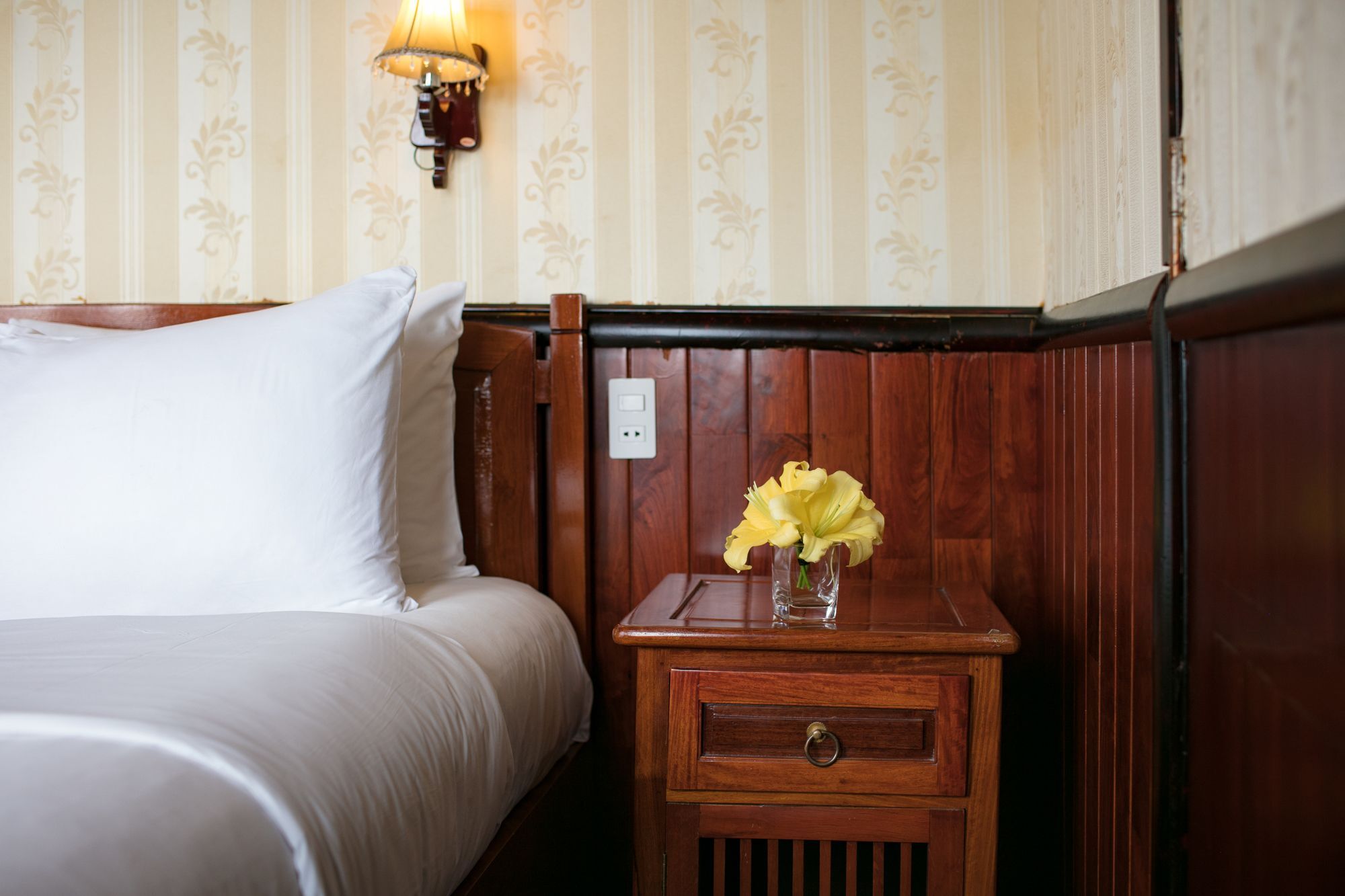 Garden Bay Legend Cruise Hotel Hạ Long Ngoại thất bức ảnh