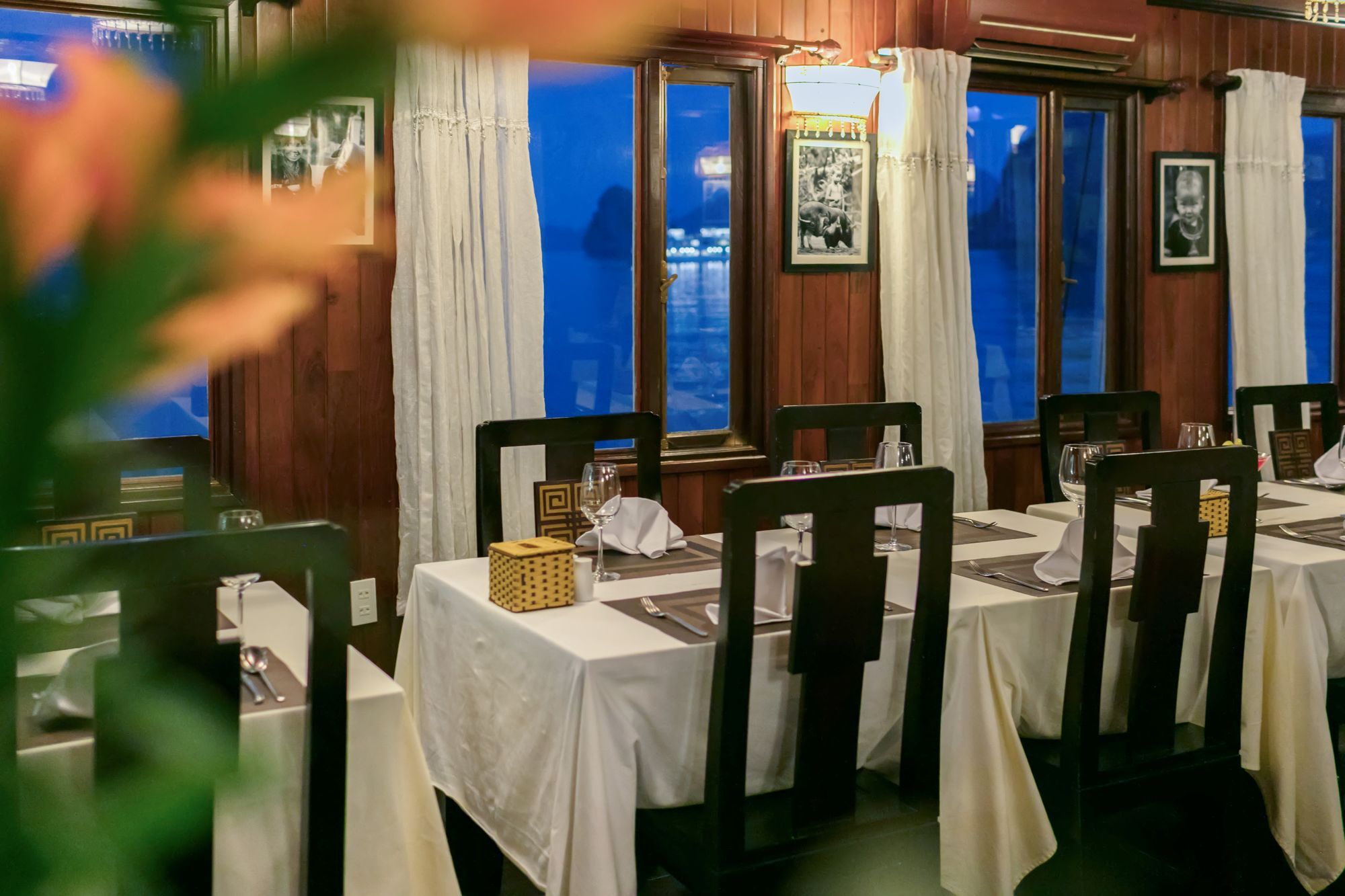 Garden Bay Legend Cruise Hotel Hạ Long Ngoại thất bức ảnh